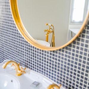 Privilege dependence Suite